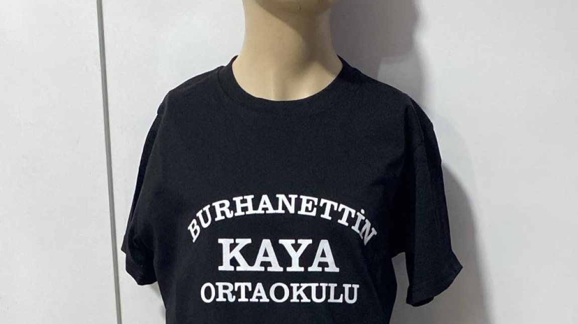 OKUL ÜNİFORMASI